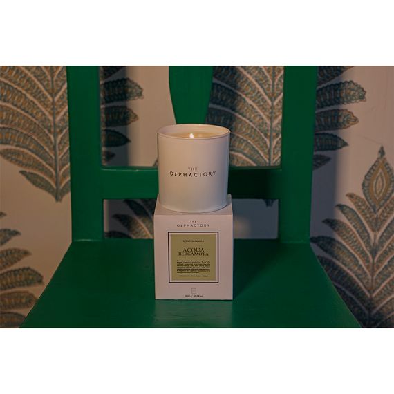 Свеча ароматическая The Olphactory, White Insignia, Acqua Bergamota, 60 ч, Ambientair, изображение 5
