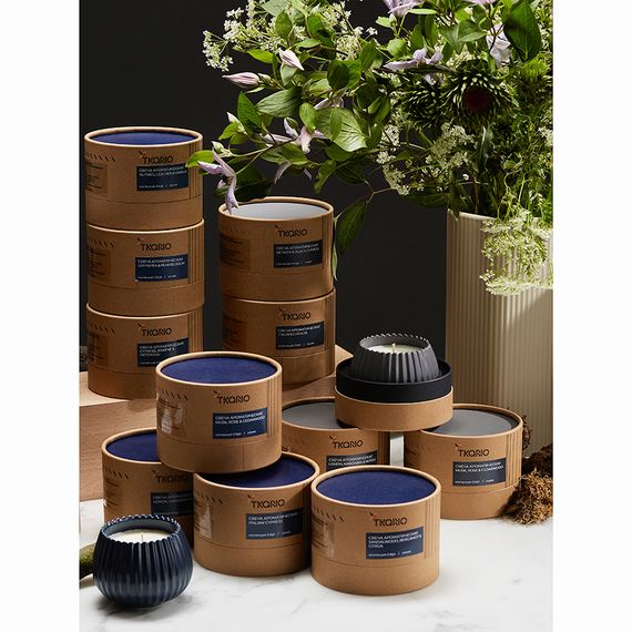 Свеча ароматическая Musk, Rose & Cedarwood из коллекции Edge, синий, 30 ч, Tkano, изображение 6